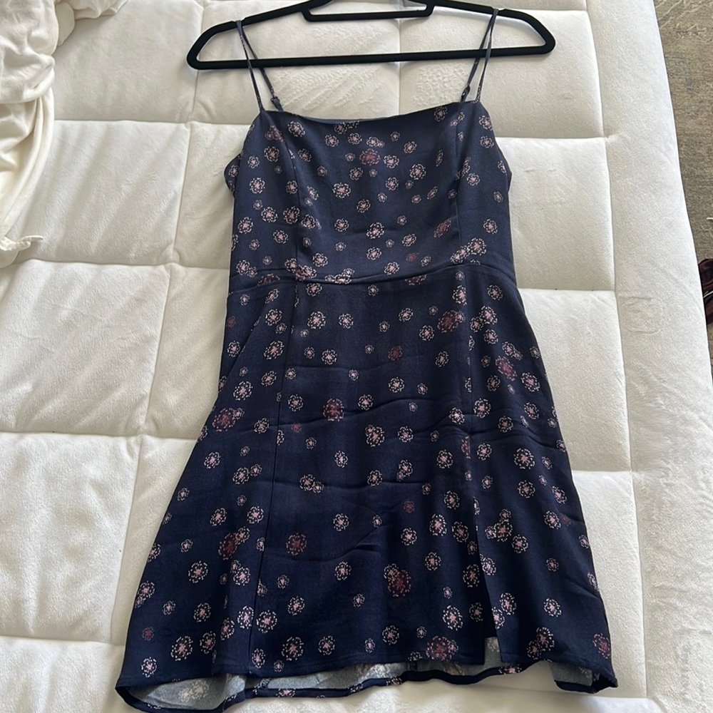 Aritzia Sunday best dress